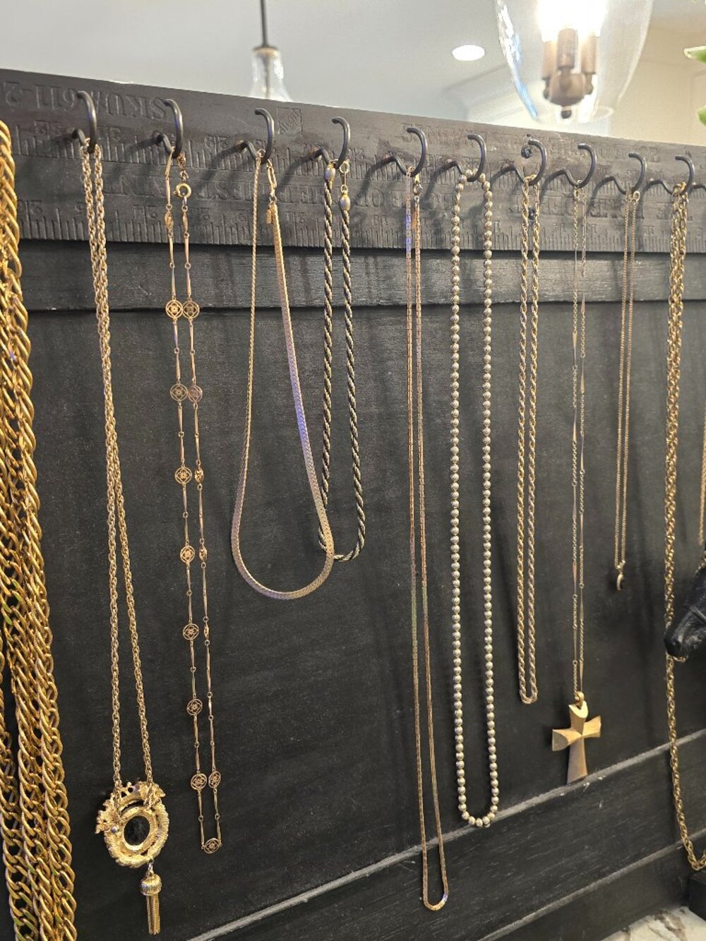 Vintage Costume Jewelry Necklace Lot 14 Pc Gold Tone Chunky Chain Pendants